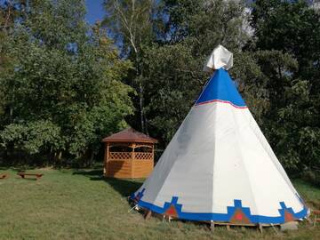 Фото номера Шатер Люкс-шатры Glamping Podgrodzie г. Нове-Варпно 9